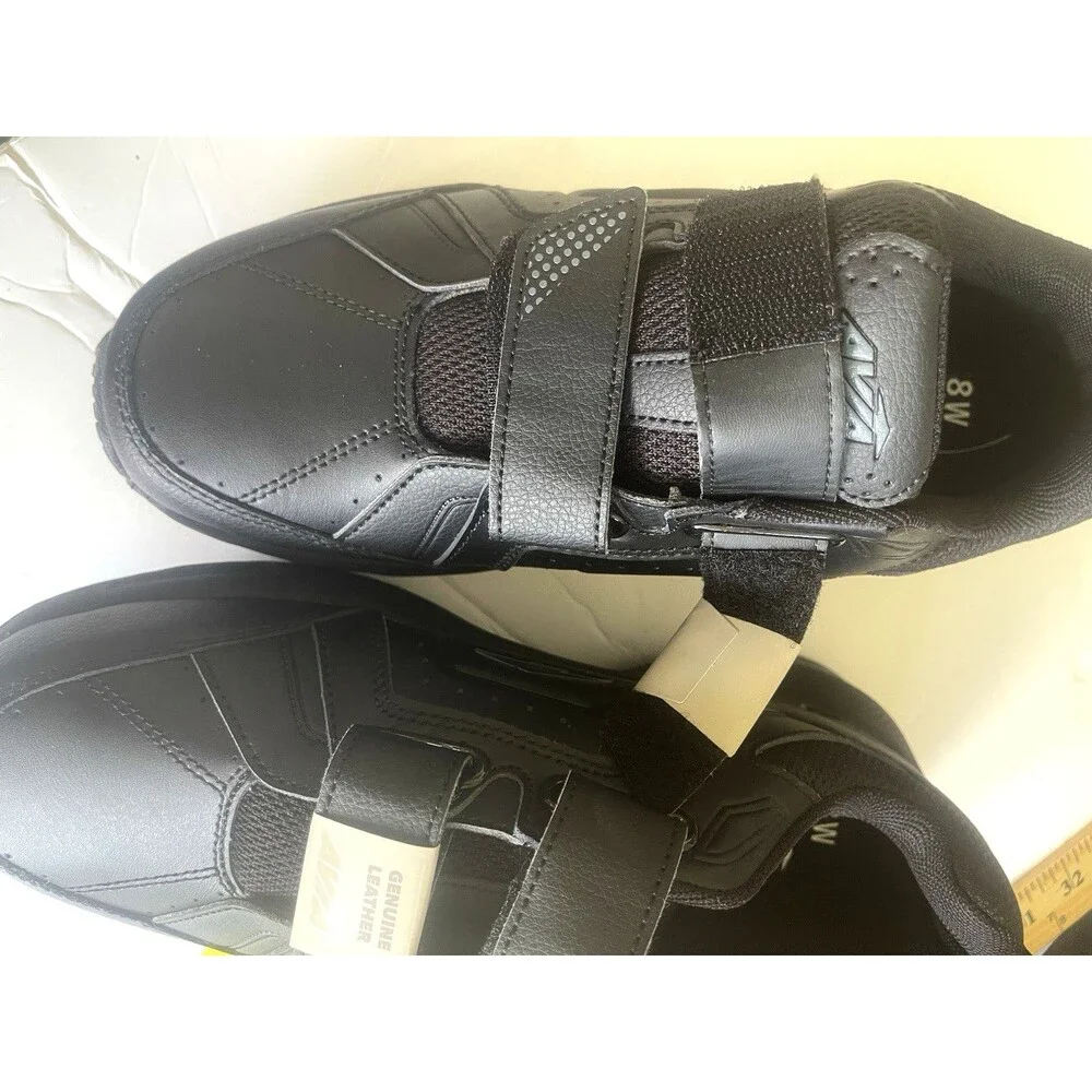 Avia men size